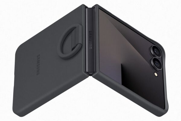 Samsung Flip 7 Szilikon tok gyűrűvel, fekete