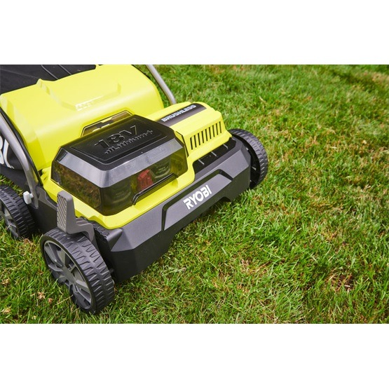 Ryobi 18 V One Plus™ szénkefe nélküli fgyepszellőztető, 40 cm vágási szélességgel,  2 x 4,0 Ah akkumulátor, töltő - Image 2
