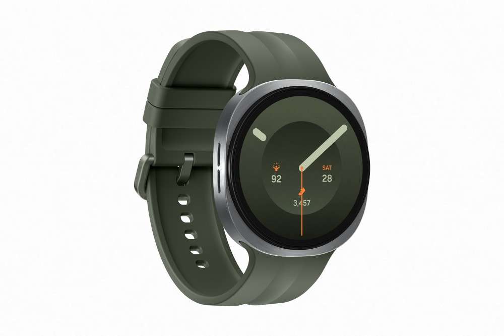 Samsung Galaxy Watch9 (44mm BT) okosóra, ezüst - Image 3